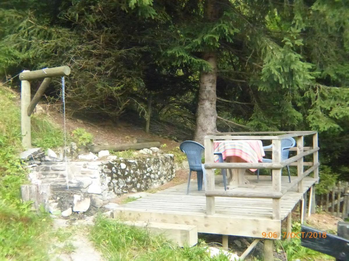 Charming Chalet With Panoramic View And Private Parking In Gruyere Gruyeres Buitenkant foto